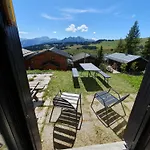 Les Saisies-gite Les Carolos Apartment *